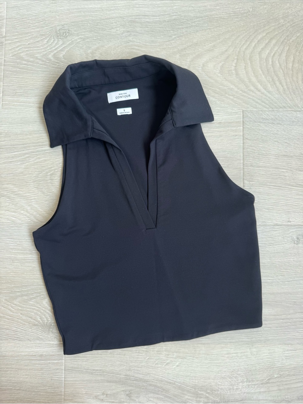 Aritzia Babaton Contour Collared
Tank Size S